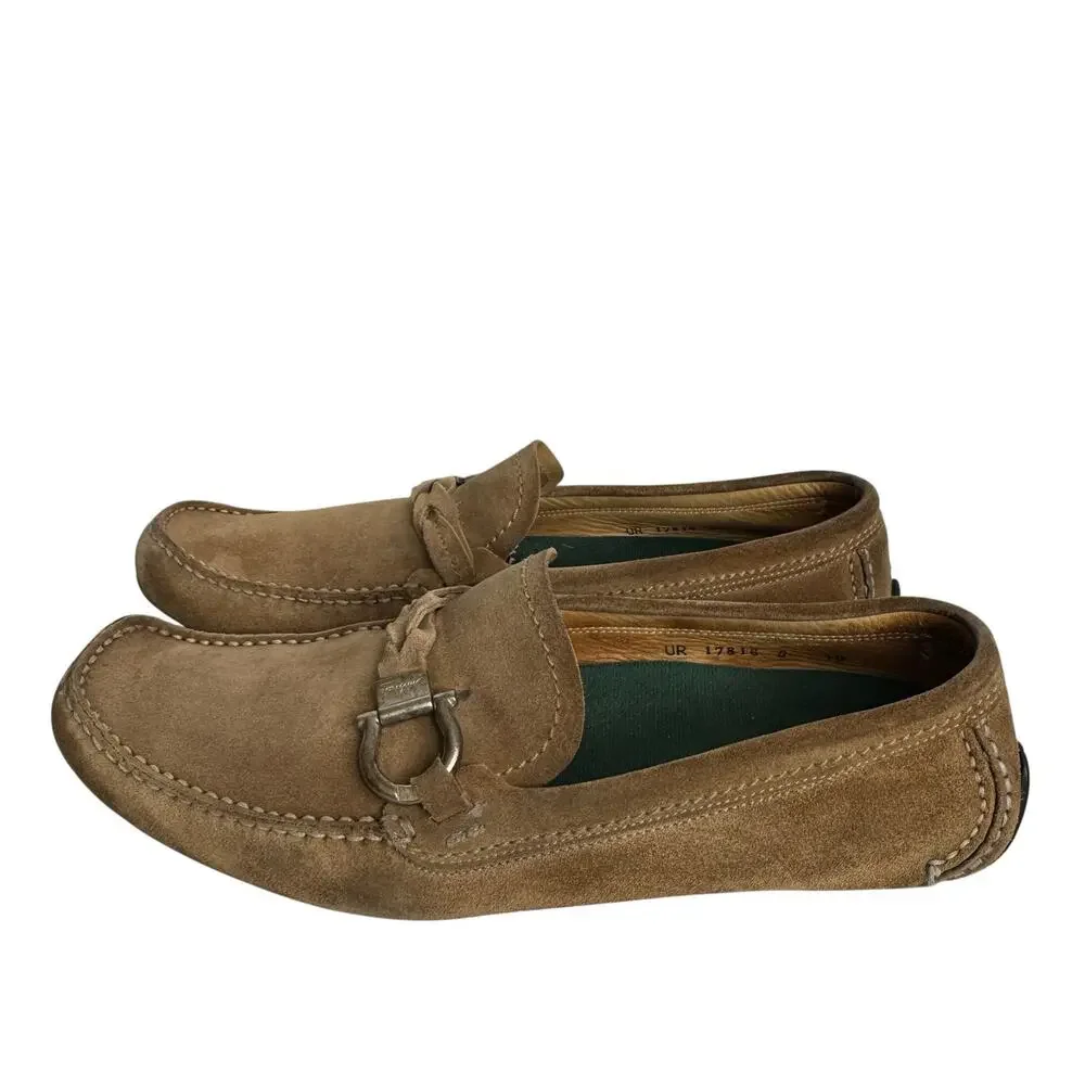 Salvatore Ferragamo hardware classic star